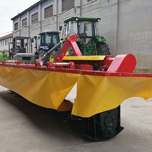 7盘前置旋转式割草机