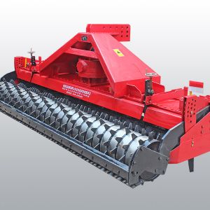 动力驱动耙